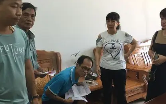 Quyết Định Của Bố Mẹ và Cảm Xúc Của Con Trưởng